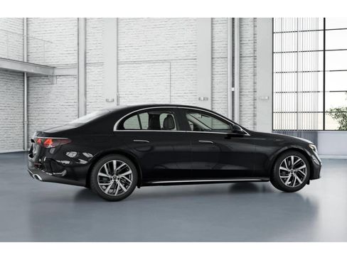 Used 2026 Mercedes-Benz E 350 Sedan image 17