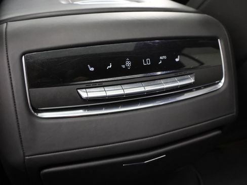 Used 2021 Cadillac Escalade Sport Platinum AWD/4WD image 54