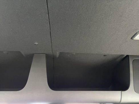 Used 2024 Chevrolet Brightdrop 400 w/ Commercial Equipment Package image 27