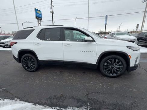 Used 2023 Chevrolet Traverse RS AWD/4WD image 9