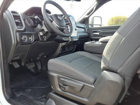 Used 2025 RAM 4500 Tradesman image 10