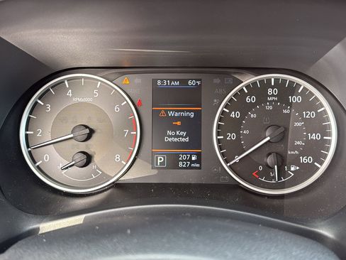 Certified 2025 Nissan Sentra S FWD image 8