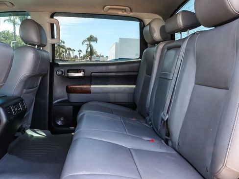 Used 2010 Toyota Tundra Platinum AWD/4WD image 21