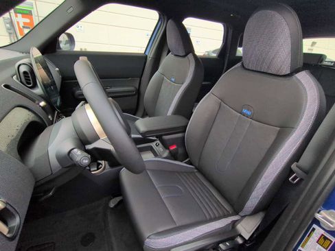 New 2025 MINI Cooper Countryman S image 17