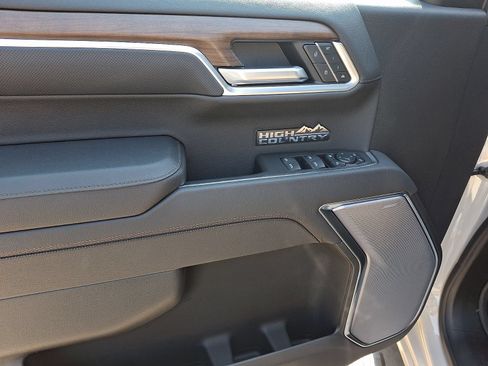 New 2026 Chevrolet Silverado 1500 High Country AWD/4WD image 12