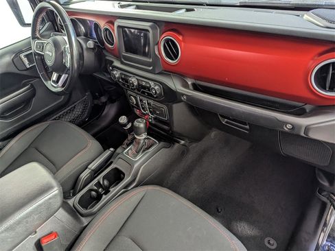 Certified 2020 Jeep Gladiator Rubicon image 33
