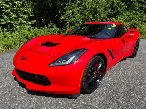 Used 2016 Chevrolet Corvette Stingray Coupe w/ 3LT Preferred Equipment Group RWD image 2