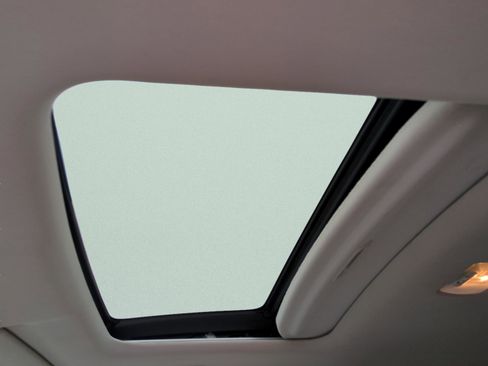 Used 2012 Honda CR-V EX-L image 19