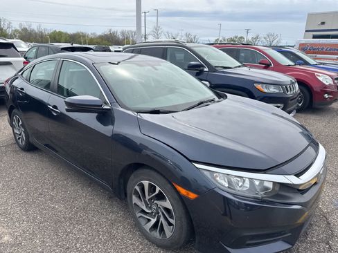Used 2018 Honda Civic EX image 22