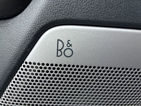 Used 2025 Ford F150 Lariat w/ Bed Utility Package image 15