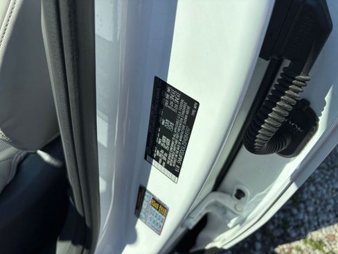 Used 2025 Hyundai Santa Fe SEL image 33