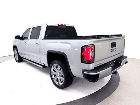 Used 2017 GMC Sierra 1500 Denali w/ Denali Ultimate Package AWD/4WD image 2