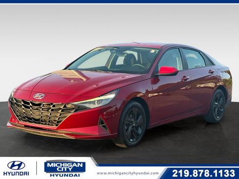 Used 2023 Hyundai Elantra SEL FWD image 1