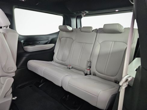 New 2026 Jeep Grand Wagoneer Limited w/ Rear Seat Video Group I AWD/4WD image 35