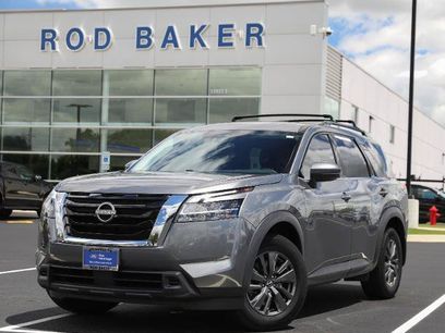 Used 2022 Nissan Pathfinder SV
