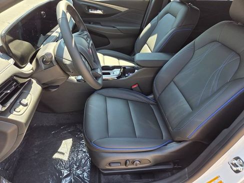 New 2026 Buick Envista Sport Touring w/ Convenience I Package FWD image 21