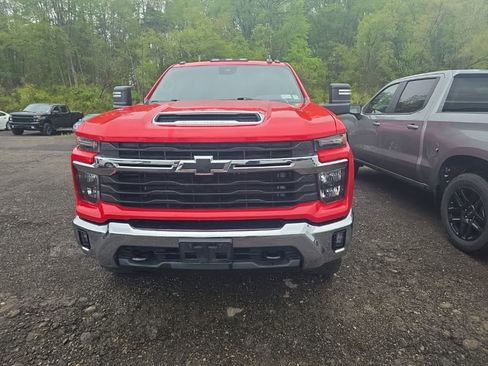 Used 2024 Chevrolet Silverado 2500 LT AWD/4WD image 10