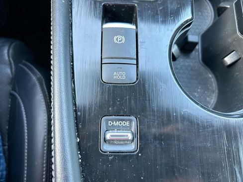 Used 2021 Nissan Rogue Platinum FWD image 36