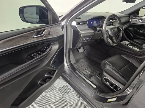 Used 2021 Jeep Grand Cherokee L Overland w/ Luxury Tech Group IV image 20