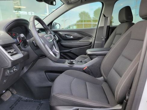 Used 2022 GMC Terrain SLE w/ LPO, Floor Liner Package FWD image 11