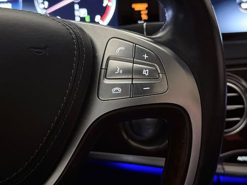 Used 2017 Mercedes-Benz S 550 4MATIC Sedan image 40