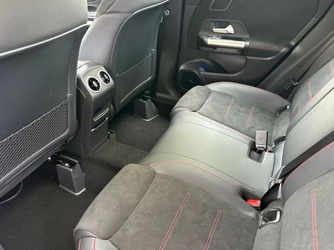 New 2026 Mercedes-Benz GLA 35 AMG 4MATIC image 25