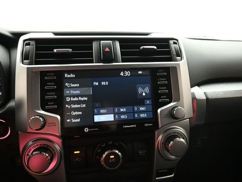 Used 2023 Toyota 4Runner SR5 Premium w/ Moonroof Package AWD/4WD image 15