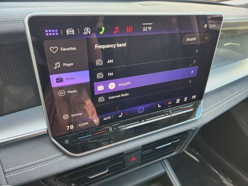 New 2026 Volkswagen Tiguan SE AWD/4WD image 8