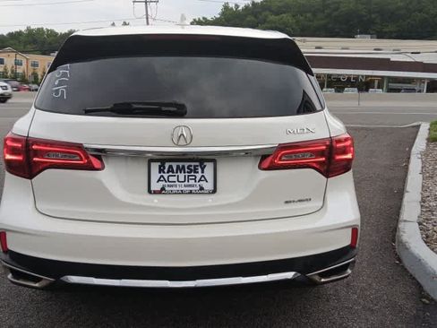 Used 2019 Acura MDX SH-AWD image 4