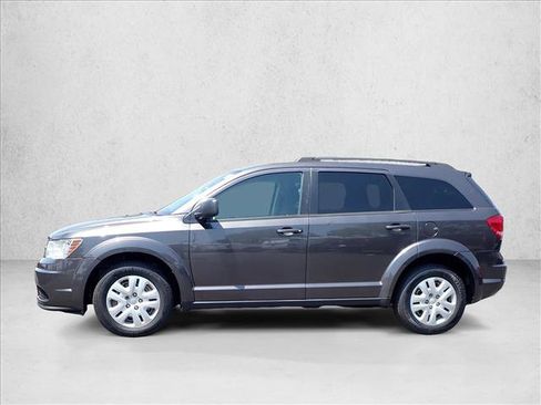 Used 2018 Dodge Journey SE w/ Popular Equipment Group AWD/4WD image 2