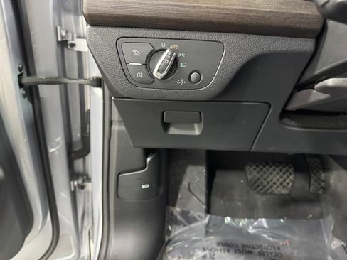 Certified 2023 Audi Q5 2.0T Premium w/ Convenience Package image 24