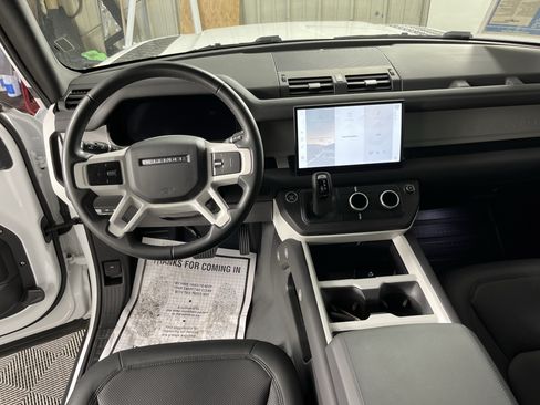 Used 2025 Land Rover Defender 110 S AWD/4WD image 11