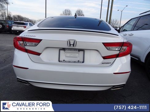 Used 2022 Honda Accord Sport image 6