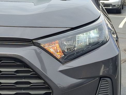 Used 2020 Toyota RAV4 LE w/ All Weather Liner Package AWD/4WD image 9