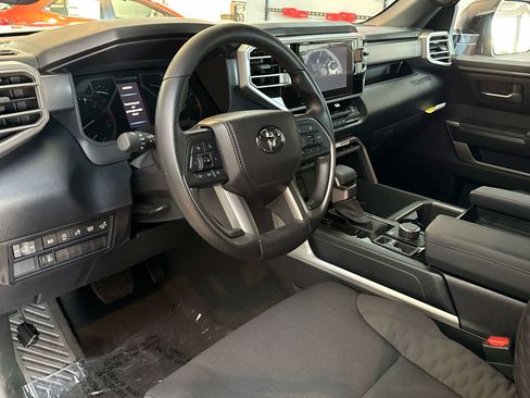 New 2026 Toyota Tundra SR5 w/ SR5 Convenience Package image 11
