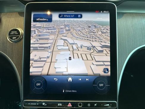 Used 2025 Mercedes-Benz C 300 4MATIC Sedan image 21