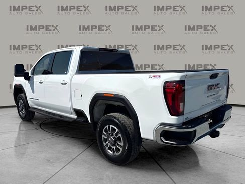 Used 2026 GMC Sierra 2500 SLE w/ SLE Value Package; AWD/4WD image 3