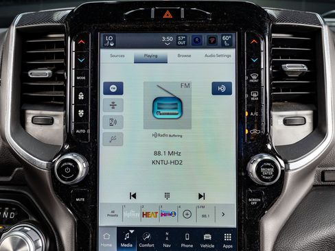 Used 2022 RAM 1500 Laramie image 26