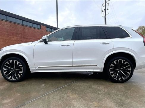 New 2026 Volvo XC90 B6 Ultra w/ Protection Package Premier AWD/4WD image 21