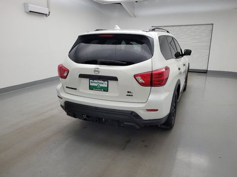 Used 2019 Nissan Pathfinder SL AWD/4WD image 7
