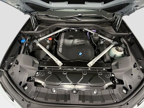 New 2026 BMW X7 xDrive40i image 29