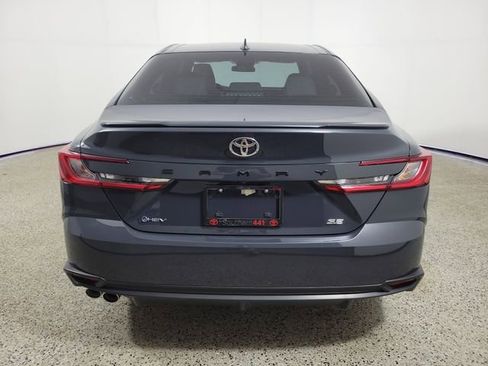 Used 2025 Toyota Camry SE FWD image 6