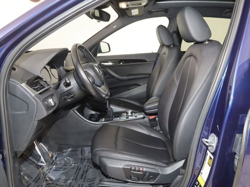 Used 2019 BMW X1 xDrive28i w/ Convenience Package image 12