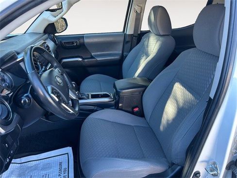 Used 2023 Toyota Tacoma SR5 w/ Technology Package image 9