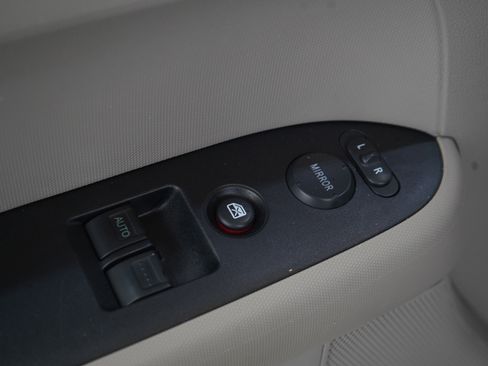 Used 2011 Honda Element EX image 16