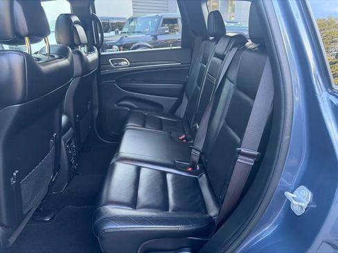 Used 2021 Jeep Grand Cherokee Limited AWD/4WD image 13