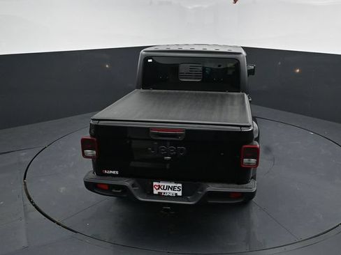 Used 2024 Jeep Gladiator Sport AWD/4WD image 56