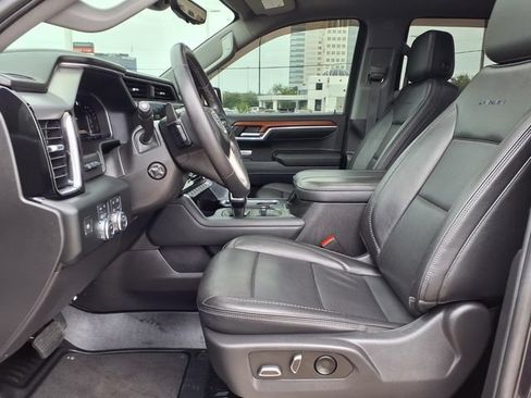 Used 2023 GMC Sierra 1500 Denali w/ Denali Reserve Package AWD/4WD image 4