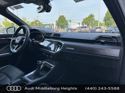 Used 2023 Audi Q3 2.0T Premium Plus w/ Premium Plus Package AWD/4WD image 18