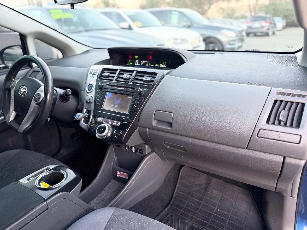 Used 2014 Toyota Prius V Three FWD image 12